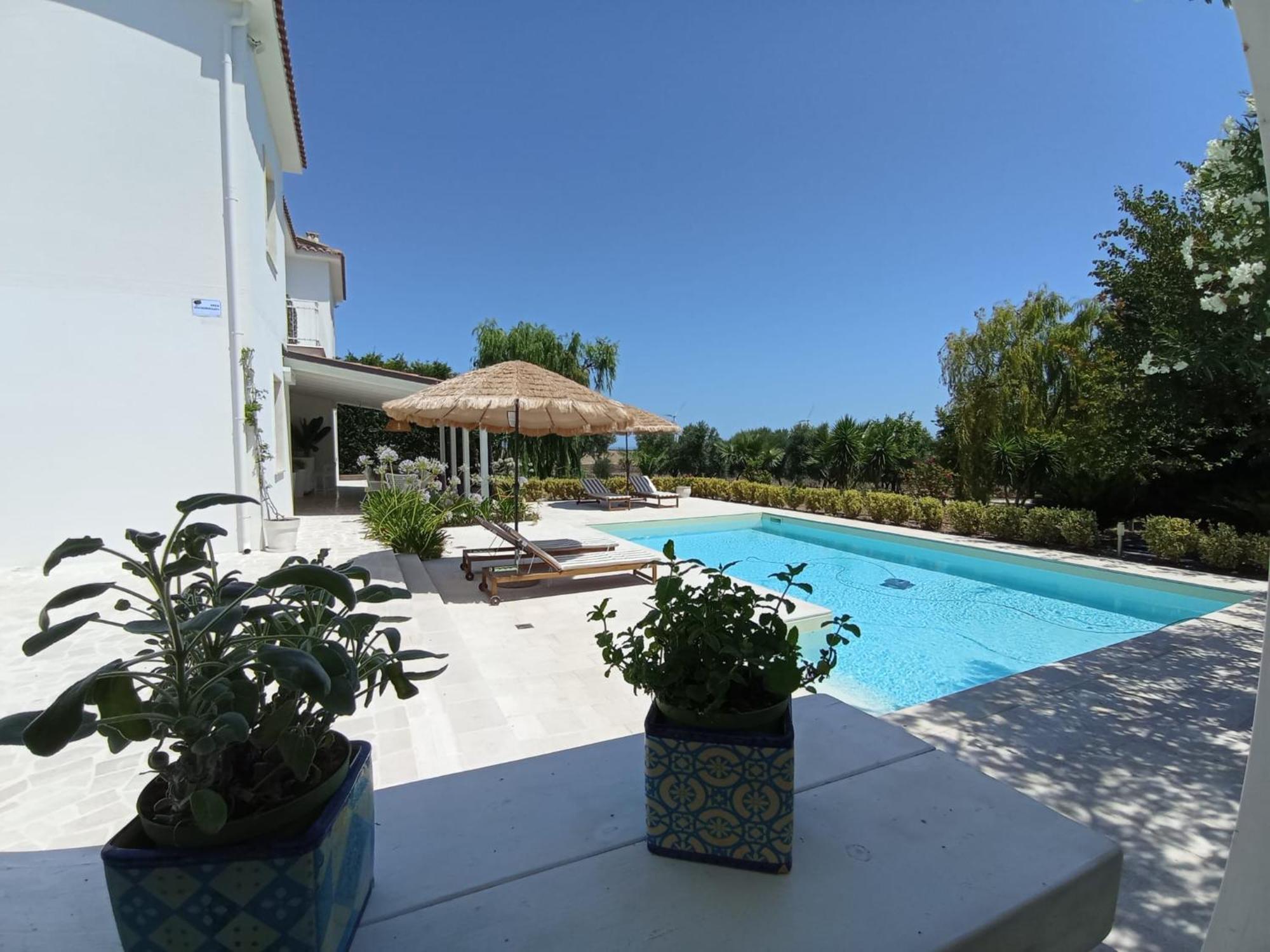 Tenuta Viale Degli Ulivi San Martino in Pensilis Екстериор снимка