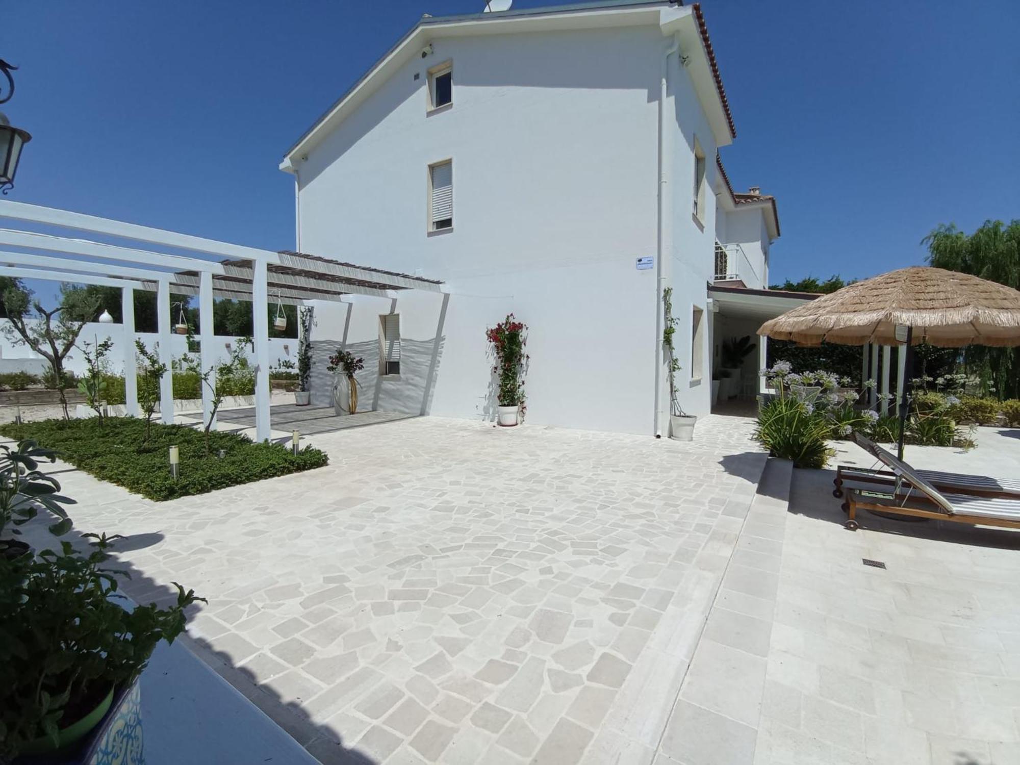 Tenuta Viale Degli Ulivi San Martino in Pensilis Екстериор снимка